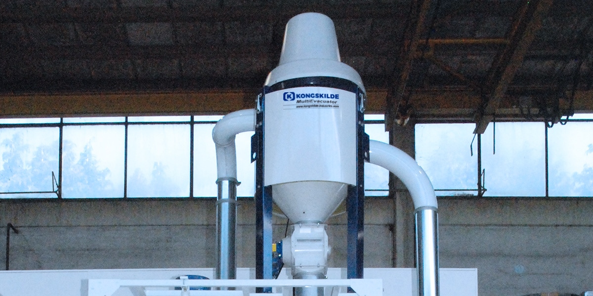 CONVEYING OF GRANULES WITH A SUCTION SYSTEM